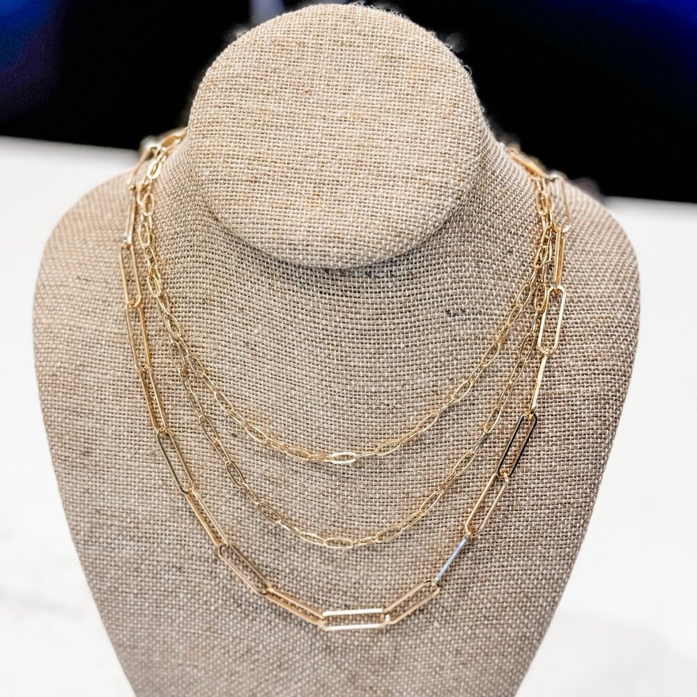 Three's Company Chain Necklace